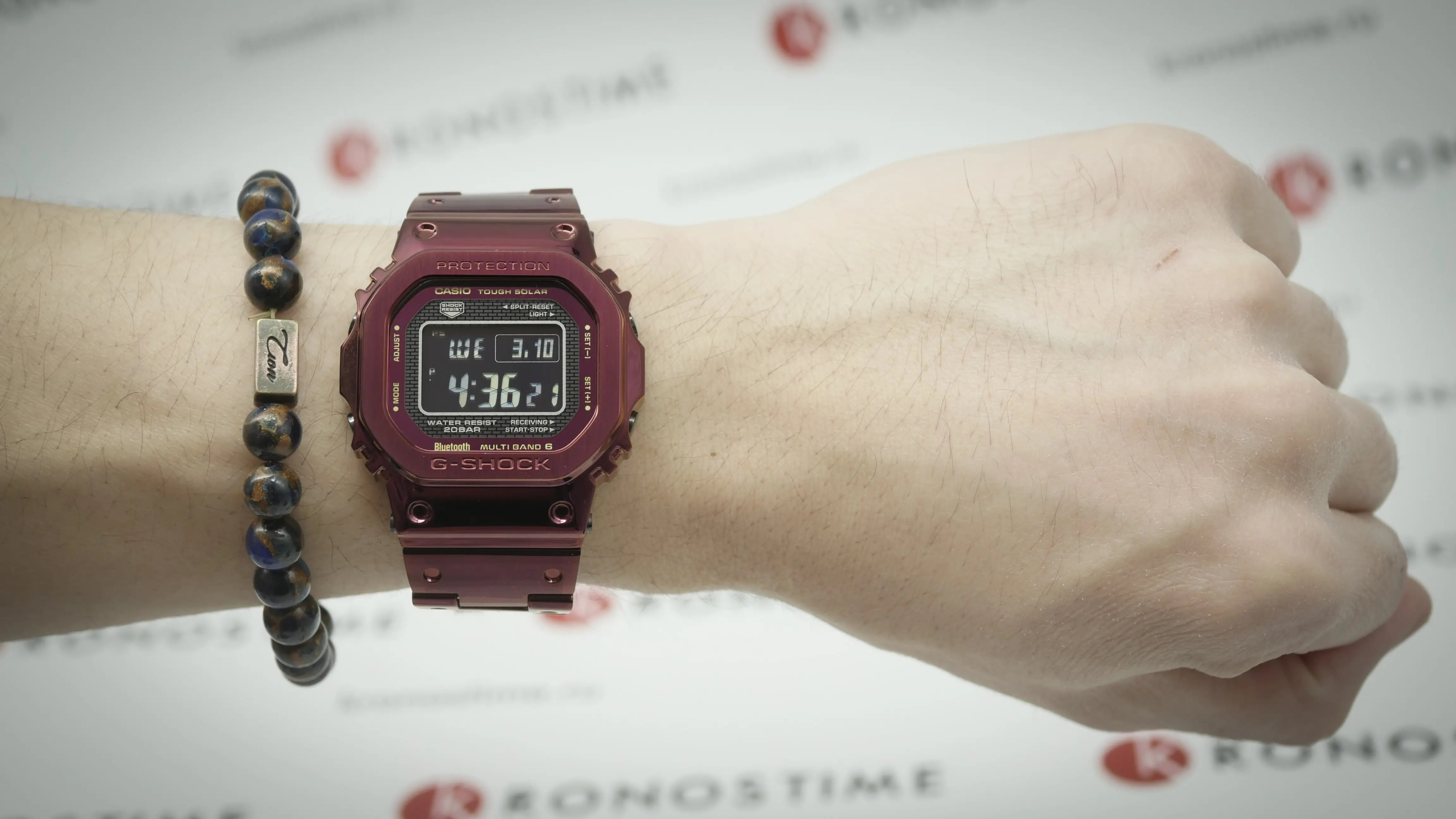 Часы Casio G-Shock GMW-B5000RD-4 купить в Уфе по цене 67568 RUB: описание,  характеристики