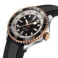 Breitling Breitling Superocean Automatic 42 U17375211B1S1 механические мужские часы часы крупный план  циферблата