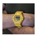 Casio Casio G-Shock GD-X6900HT-9ER электронные мужские часы часы крупный план желтый циферблата