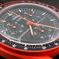 Swatch Swatch x Omega Bioceramic Moonswatch Mission on Earth: Lava SO33O100 кварцевые мужские часы часы крупный план черный циферблата