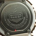 Casio GM-S5600PG-4ER наручные женские часы застежка крупным планом