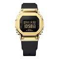 Casio GM-S5600GB-1 женские часы застежка крупным планом