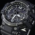 Casio Casio G-Shock GPW-1000V-1A  наручные мужские часы фото под углом.