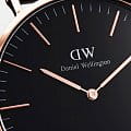 Daniel Wellington Daniel Wellington Classic York DW00100128  наручные мужские часы фото под углом.