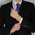 Guess Guess W0799G2 мужские часы золотой циферблат на запястье