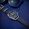 Seiko Seiko 5 Sports SRPD55K3S механические мужские часы часы крупный план черный циферблата
