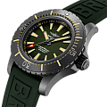 Breitling Breitling Superocean Automatic 48 V17369241L1S2 , наручные мужские часы фото под углом