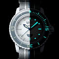 Swatch Swatch x Blancpain Antarctic ocean SO35S100 механические мужские часы часы крупный план серый циферблата