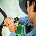 Casio GX-56SS-1 мужские часы застежка крупным планом