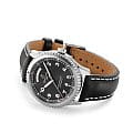 Breitling Breitling Aviator 8 Automatic Day & Date 41 A45330101B1X1, aviator 8 швейцария мужские часы на браслете кожаный боковой вид