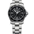 Victorinox Victorinox Maverick Small 241701  241701 кварцевые женские часы черный циферблат, браслет нержавеющая сталь — вид спереди