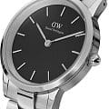 Daniel Wellington Daniel Wellington Iconic Link DW00100208 , наручные женские часы фото под углом