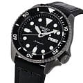 Seiko SRPD65K3 мужские часы застежка крупным планом