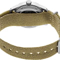 Seiko SRPJ83K1 мужские часы застежка крупным планом