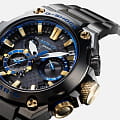 Casio Casio G-Shock MRG-B2000B-1ADR (MRG-B2000B-1A), g-shock япония мужские часы на браслете титановый боковой вид