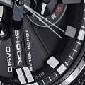 Casio GST-B100-1A мужские часы застежка крупным планом