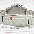 Casio EQB-1200D-1A мужские часы застежка крупным планом
