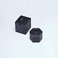Casio GM-110EARTH-1ADR мужские часы застежка крупным планом