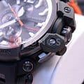 Casio Casio G-Shock GPW-2000-3A, g-shock япония мужские часы на браслете пластик боковой вид