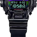 Casio DW-6900RGB-1 мужские часы застежка крупным планом