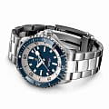 Breitling Breitling Superocean Automatic 42 A17375E71C1A1 мужские часы  циферблат на запястье